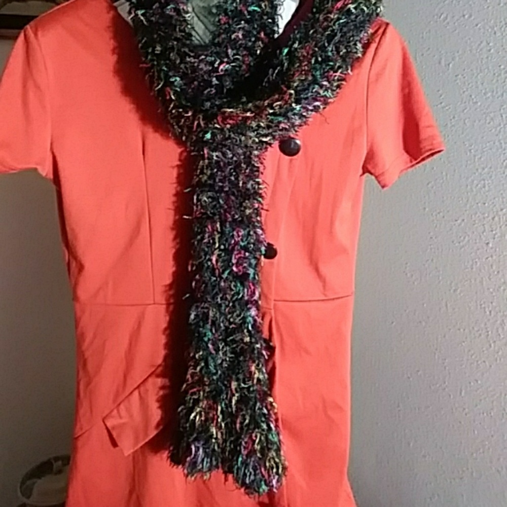 Mutli color tube scarf